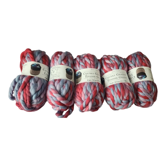 Yarn Bundle (5 total) - Picture 1 of 2